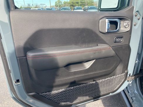 New 2026 Jeep Wrangler Unlimited Rubicon image 9