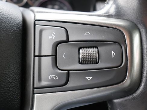 Used 2021 Chevrolet Suburban LT AWD/4WD image 19