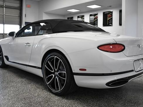 Used 2021 Bentley Continental GT Mulliner AWD/4WD image 4