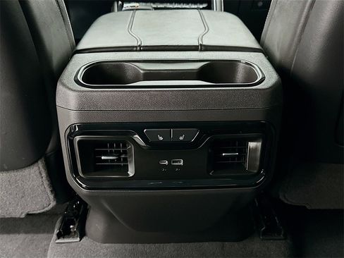 Used 2024 GMC Sierra 1500 AT4X image 26
