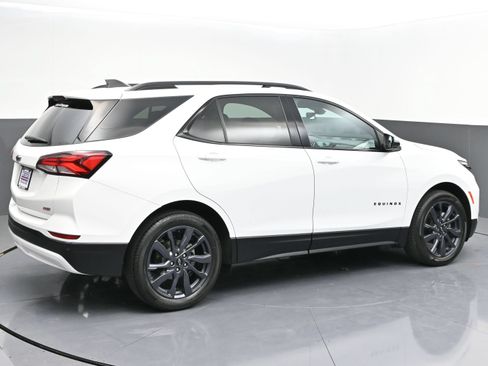 Used 2024 Chevrolet Equinox RS FWD image 7