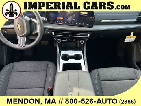 New 2026 Chevrolet Traverse LT w/ Driver Confidence Package image 20