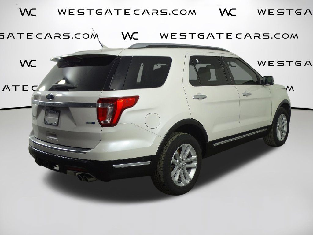 Used 2018 Ford Explorer Platinum AWD/4WD image 5