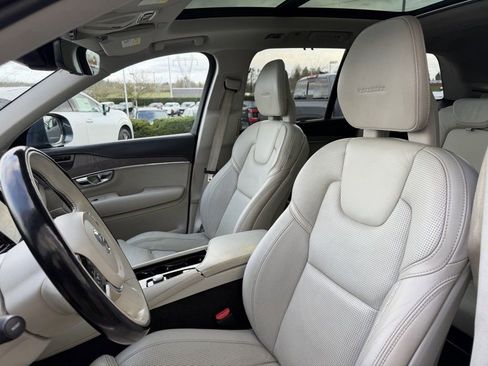 Used 2020 Volvo XC90 T8 Inscription image 15