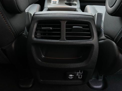 Certified 2022 Honda Passport TrailSport image 38