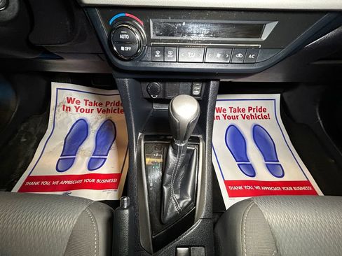 Used 2016 Toyota Corolla LE image 11