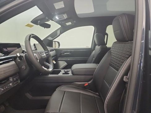 New 2025 GMC Sierra EV Denali image 11