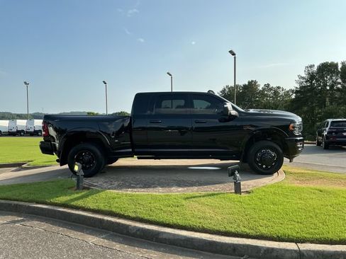 Used 2024 RAM 3500 Limited AWD/4WD image 7