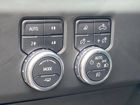 Used 2023 GMC Sierra 1500 Denali AWD/4WD image 21