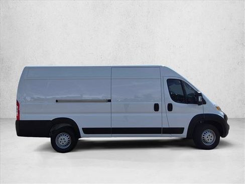 Used 2025 RAM ProMaster 3500 w/ Convenience Group FWD image 4