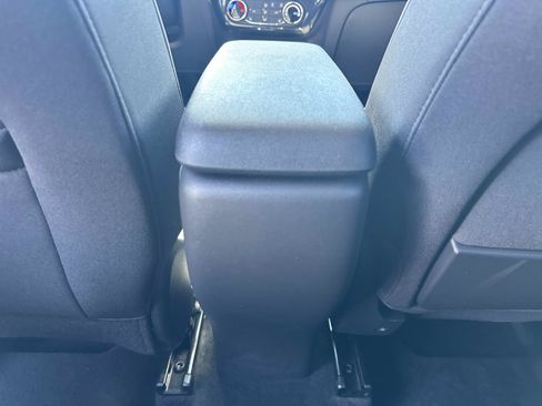 Certified 2025 Chevrolet TrailBlazer LT w/ LT Cold Weather Package AWD/4WD image 13