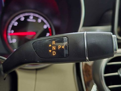 Used 2018 Mercedes-Benz C 300 Sedan image 37