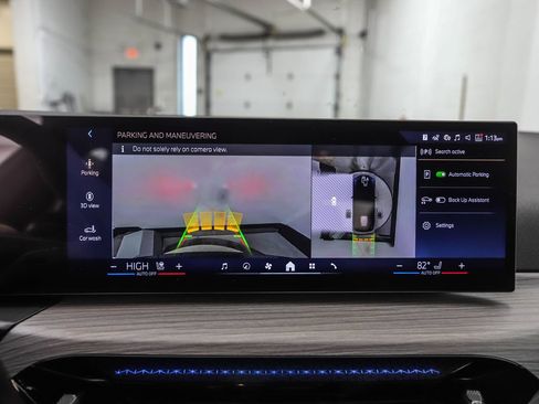 Used 2026 BMW i4 xDrive40i w/ Parking Assistance Package AWD/4WD image 19