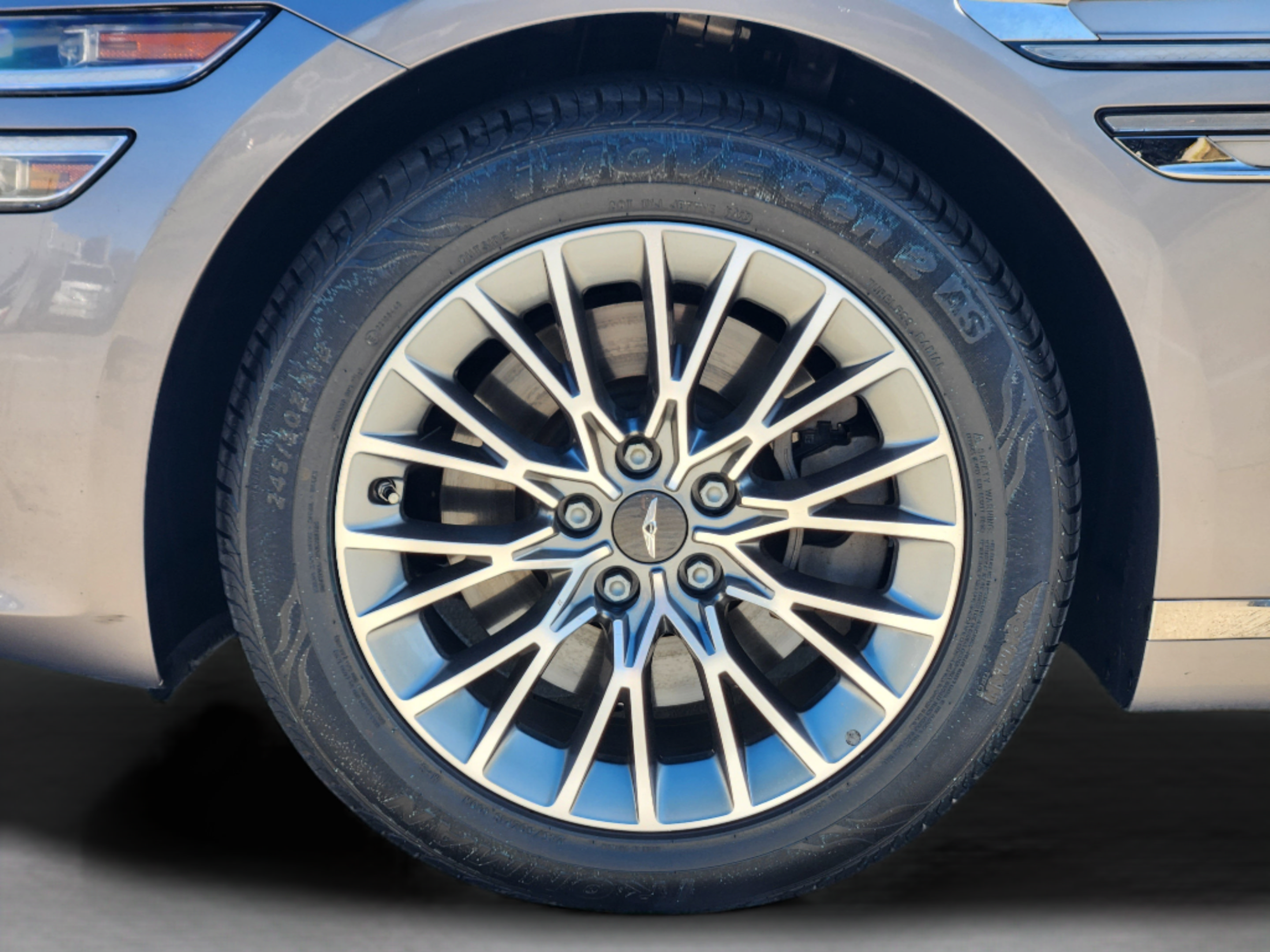 Used 2023 Genesis G80 2.5T AWD/4WD image 34