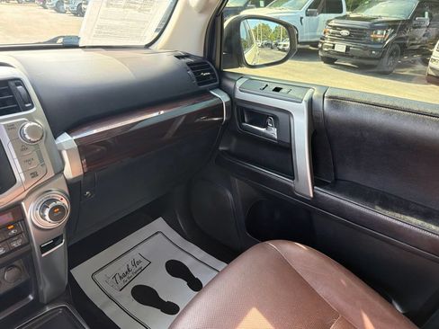 Used 2016 Toyota 4Runner Limited RWD image 19