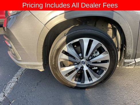 Used 2022 Subaru Ascent Touring AWD/4WD image 2