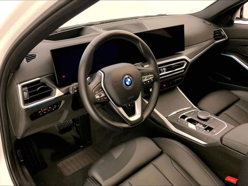 Certified 2023 BMW 330e xDrive w/ Premium Package image 21