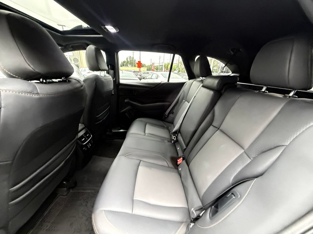 Used 2025 Subaru Outback Wilderness AWD/4WD image 18