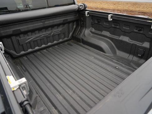 Used 2023 Chevrolet Colorado ZR2 w/ ZR2 Convenience Package III AWD/4WD image 30