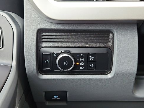 Used 2024 Ford F250 XLT w/ FX4 Off-Road Package image 20