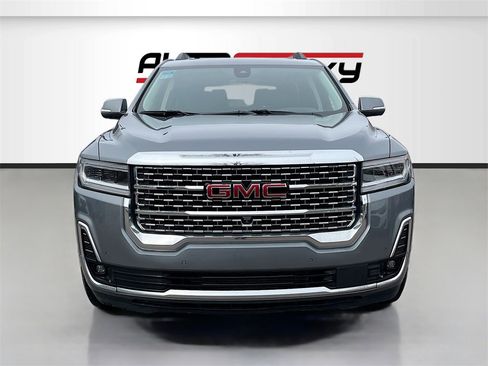 Used 2022 GMC Acadia Denali w/ Denali Ultimate Package image 2
