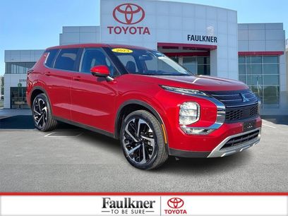 Used 2023 Mitsubishi Outlander SE