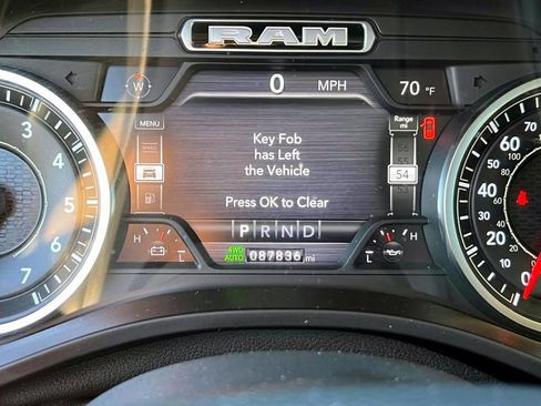 Used 2019 RAM 1500 Laramie image 24