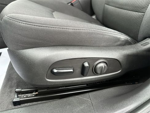 Used 2023 Chevrolet Malibu LT w/ Driver Confidence Package image 12