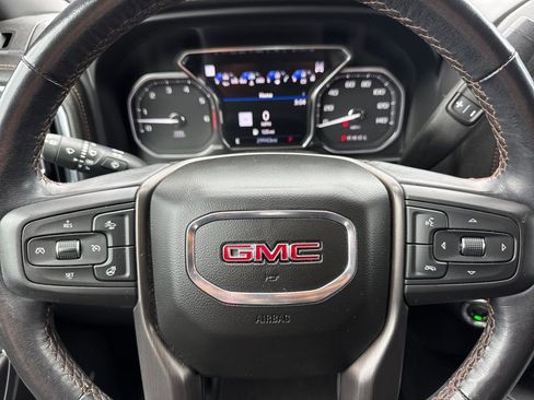 Used 2022 GMC Sierra 1500 AT4 w/ AT4 Premium Package AWD/4WD image 26