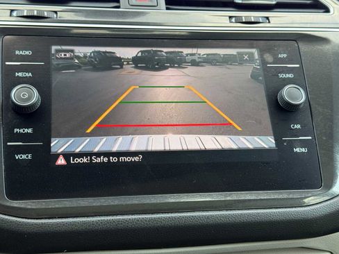 Certified 2023 Volkswagen Tiguan SE AWD/4WD image 26