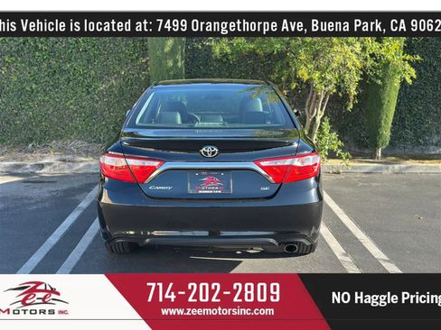 Used 2017 Toyota Camry SE FWD image 8