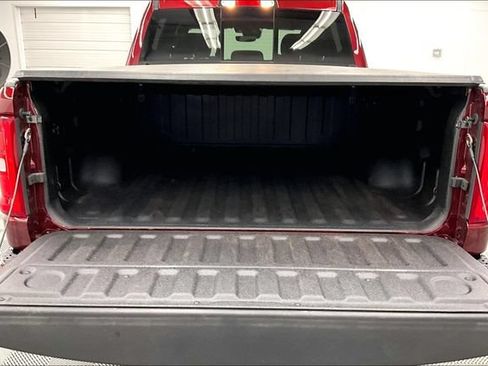 Used 2025 RAM 1500 Big Horn AWD/4WD image 32