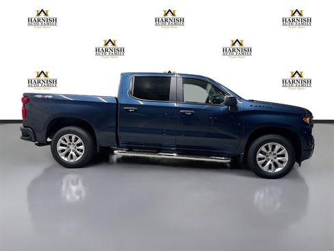 Certified 2022 Chevrolet Silverado 1500 Custom w/ LPO, Dark Essentials Package image 4