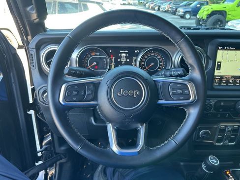 Certified 2021 Jeep Wrangler Unlimited Sahara image 15