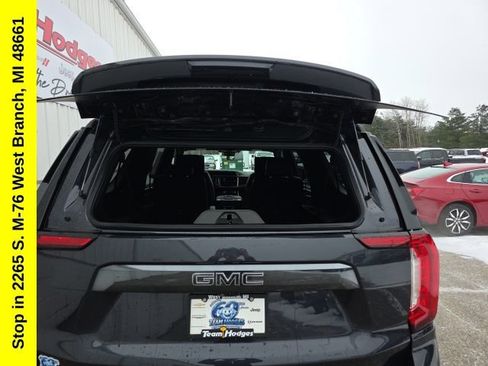 Used 2024 GMC Yukon XL Denali Ultimate w/ LPO, Floor Liner Package AWD/4WD image 26