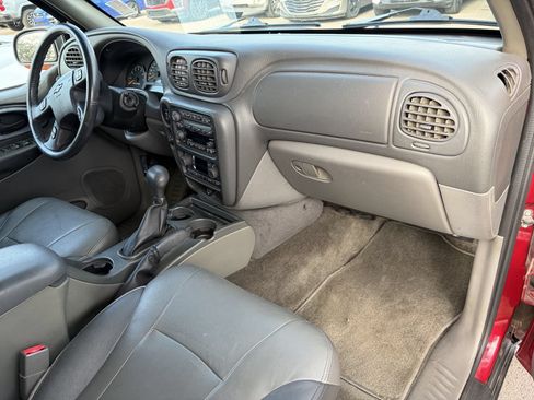 Used 2002 Chevrolet TrailBlazer LTZ RWD image 10