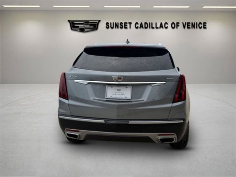 Certified 2024 Cadillac XT5 Premium Luxury FWD image 3