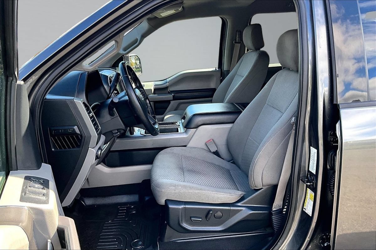 Used 2019 Ford F150 XLT w/ Equipment Group 302A Luxury AWD/4WD image 10