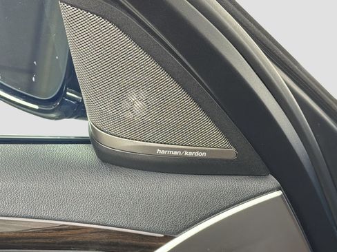 Certified 2023 BMW 540i w/ Premium Package image 18