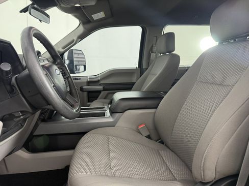 Used 2019 Ford F150 XLT w/ XTR Package image 14