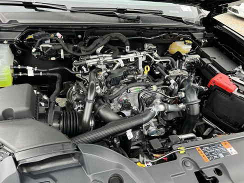 New 2025 Ford Ranger Lariat w/ FX4 Off-Road Package image 27