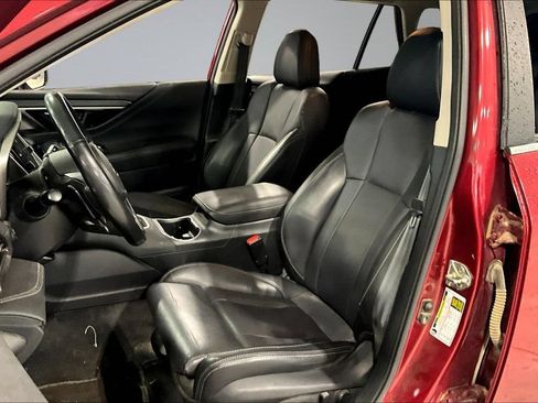 Used 2021 Subaru Outback Limited AWD/4WD image 17