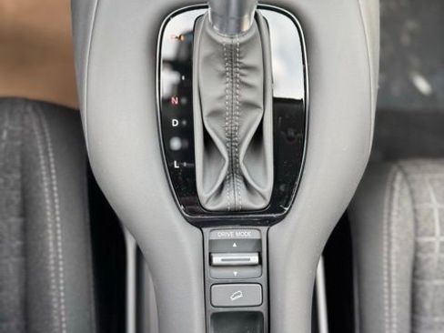 New 2026 Honda HR-V LX image 29