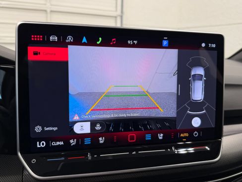 New 2026 Volkswagen GTI SE FWD image 46