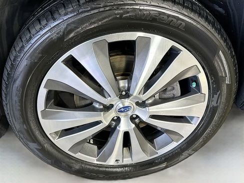 Used 2020 Subaru Ascent Limited w/ Technology Package AWD/4WD image 18