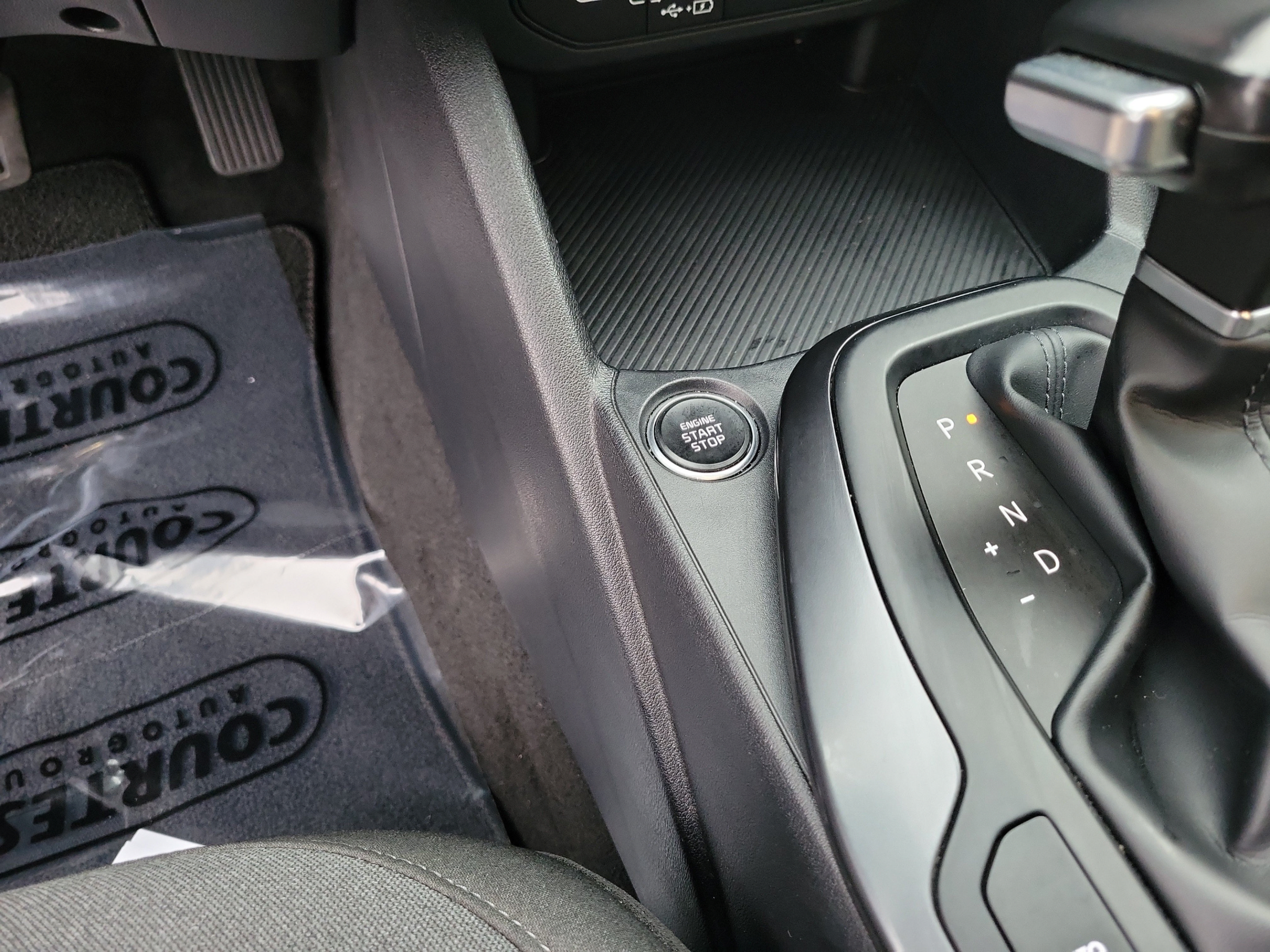 Certified 2025 Kia K4 FWD image 21