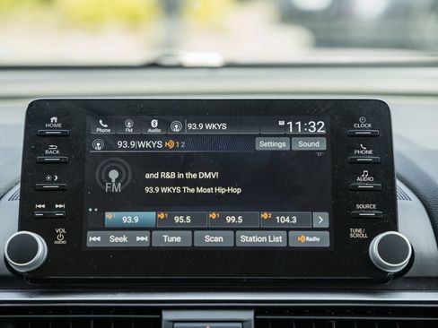 Used 2021 Honda Accord EX image 22