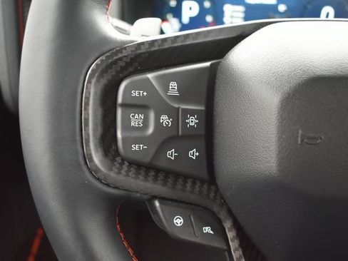 Used 2025 Ford Bronco Raptor AWD/4WD image 18