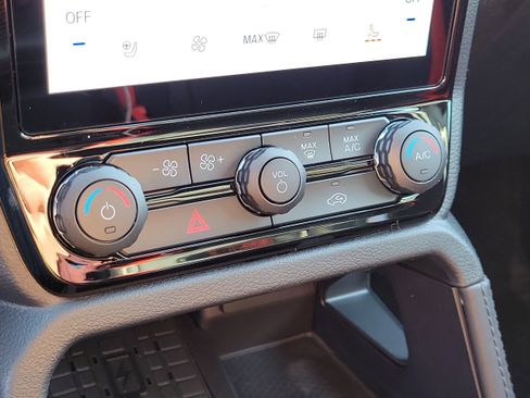 New 2025 Ford Ranger Raptor image 30