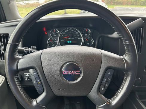 Used 2023 GMC Savana 2500 w/ Driver Convenience Package image 26